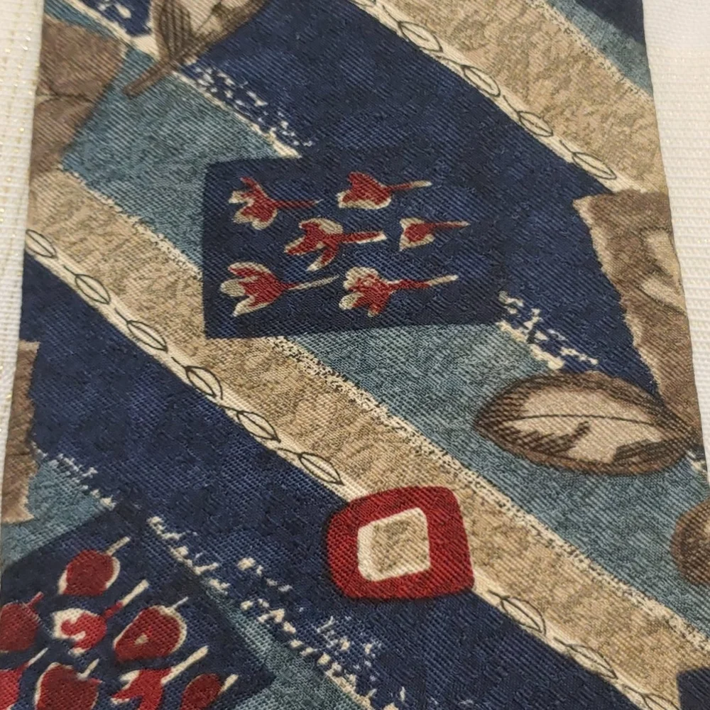 Je Suis Silk Tie